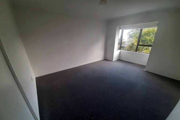 Photo of property in 2/59 Norwood Road, Bayswater, Auckland, 0622