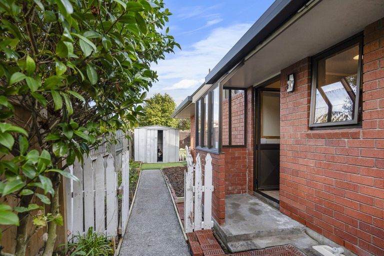 Photo of property in 203b Memorial Avenue, Burnside, Christchurch, 8053