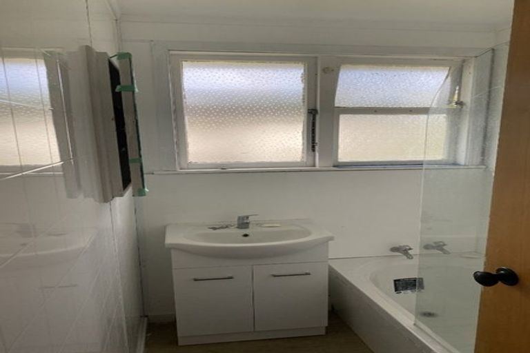 Photo of property in 309-311 Warspite Avenue, Waitangirua, Porirua, 5024