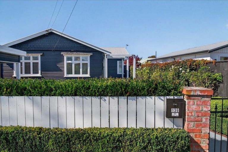 Photo of property in 136 Matsons Avenue, Papanui, Christchurch, 8053