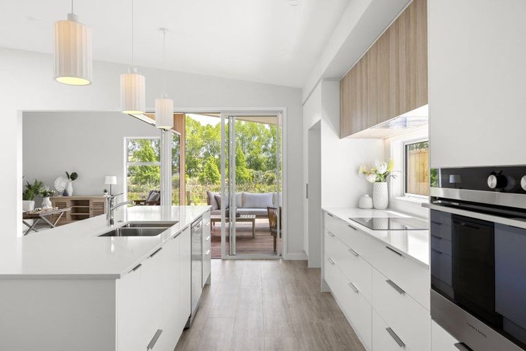 Photo of property in 66 Saint Pauls Drive, Brookfield, Tauranga, 3110