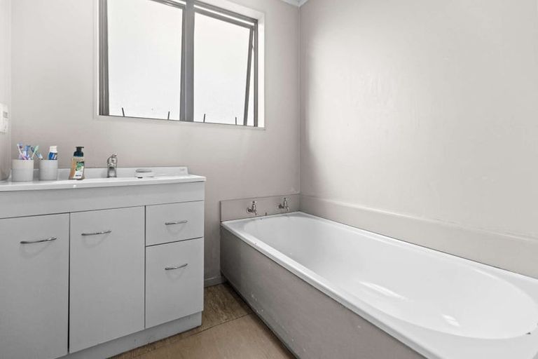 Photo of property in 5a Matai Place, Huntly, 3700