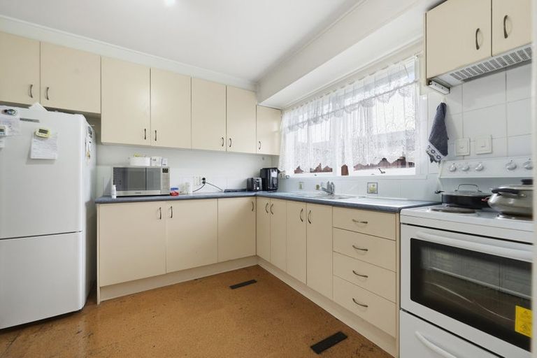 Photo of property in 14 Meadowcourt Drive, Manukau, Auckland, 2025