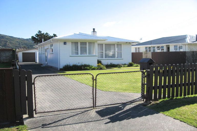 Photo of property in 91 Moohan Street, Wainuiomata, Lower Hutt, 5014