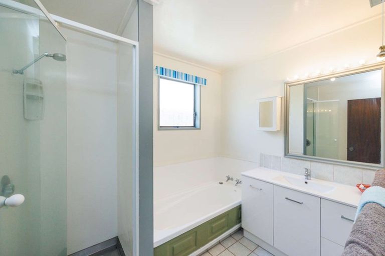 Photo of property in 186 Amberley Avenue, Highbury, Palmerston North, 4412