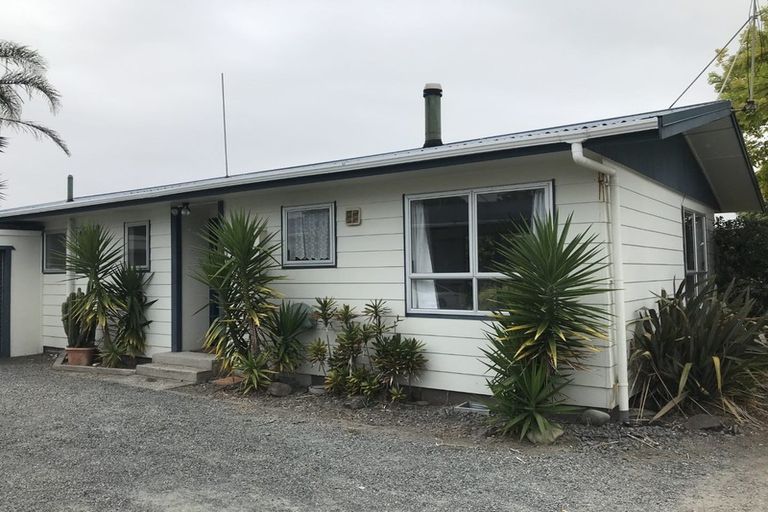 Photo of property in 1/1216 Papamoa Beach Road, Papamoa Beach, Papamoa, 3118