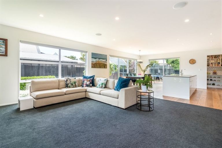 Photo of property in 212 Matsons Avenue, Papanui, Christchurch, 8053