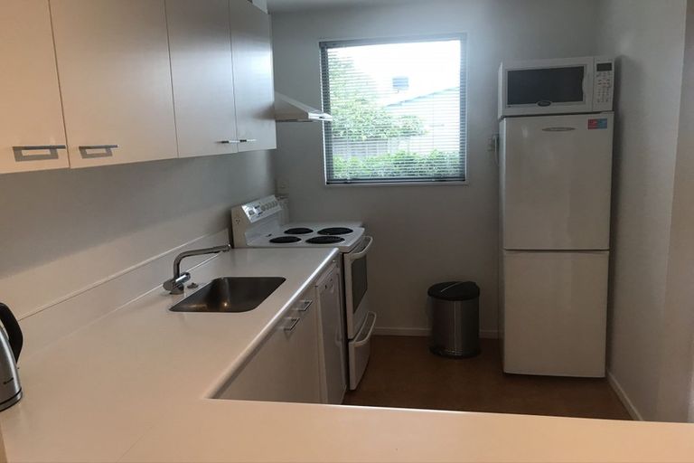 Photo of property in 2/39 Derby Street, St Albans, Christchurch, 8014