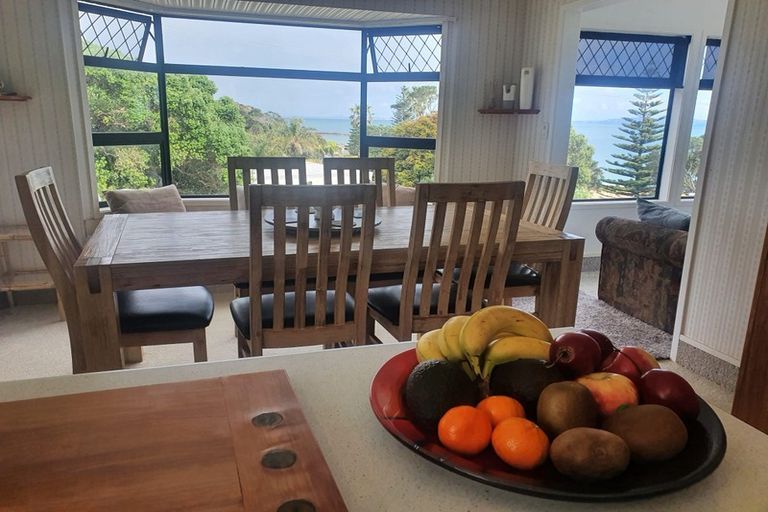 Photo of property in 6 Seaview Road, Cable Bay, 0420