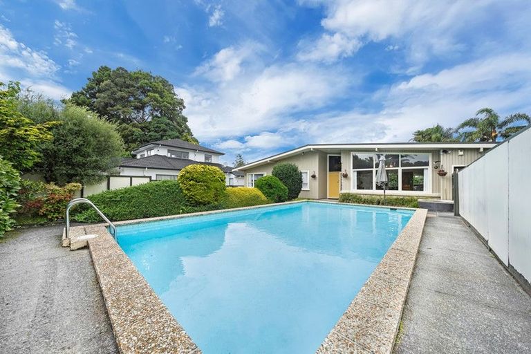 Photo of property in 7 Bushlands Place, Opaheke, Papakura, 2113