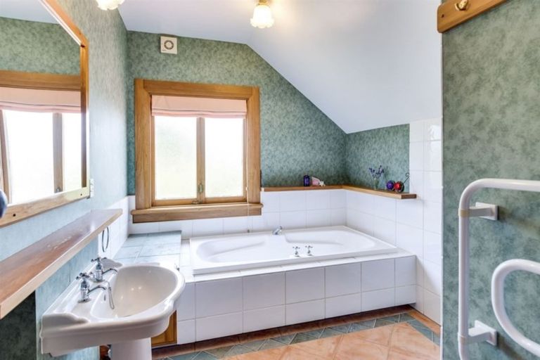 Photo of property in 26 King Street, Dannevirke, 4930