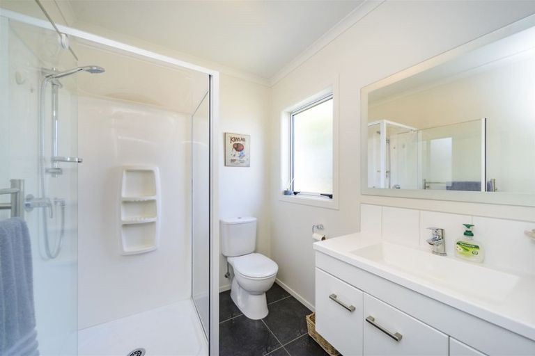 Photo of property in 39 James Line, Kelvin Grove, Palmerston North, 4414