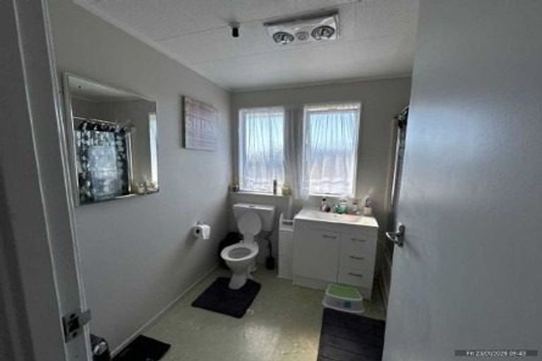 Photo of property in 353 Flaxmere Avenue, Flaxmere, Hastings, 4120