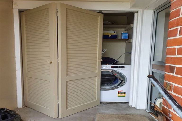 Photo of property in 85 Shearman Street, Waimate, 7924