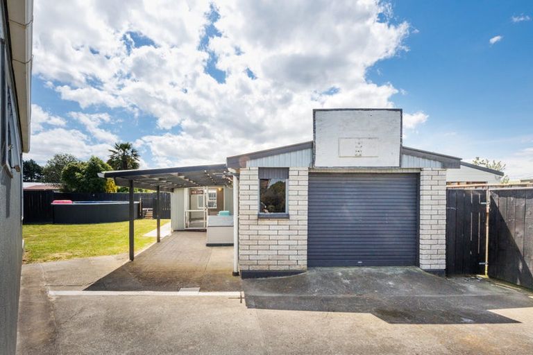 Photo of property in 108 Apollo Parade, Milson, Palmerston North, 4414