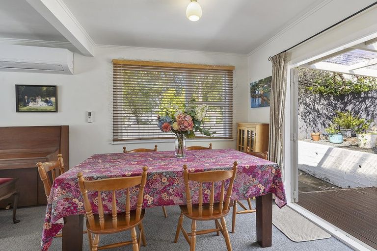 Photo of property in 2a Wilfred Street, Tawa, Wellington, 5028
