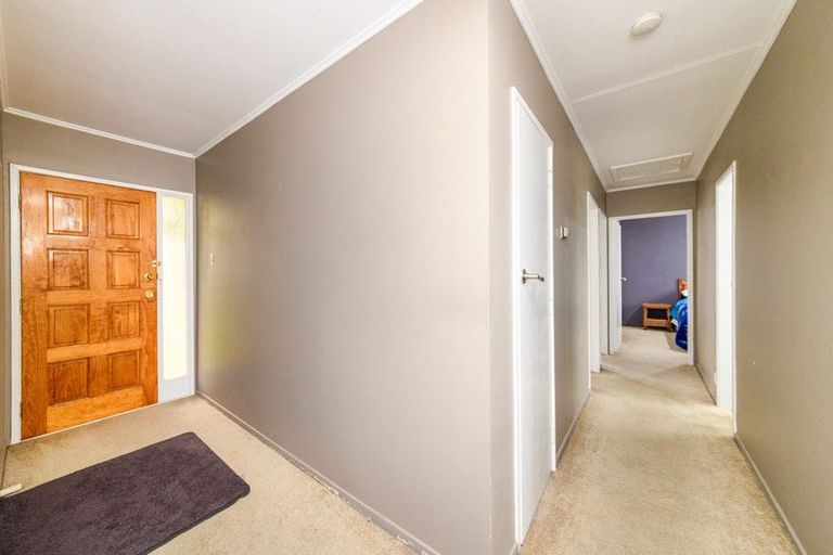 Photo of property in 12 Sinclair Avenue, Highbury, Palmerston North, 4412