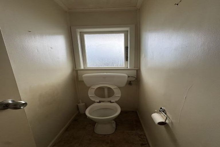 Photo of property in 2/34 Royton Avenue, Mangere East, Auckland, 2024