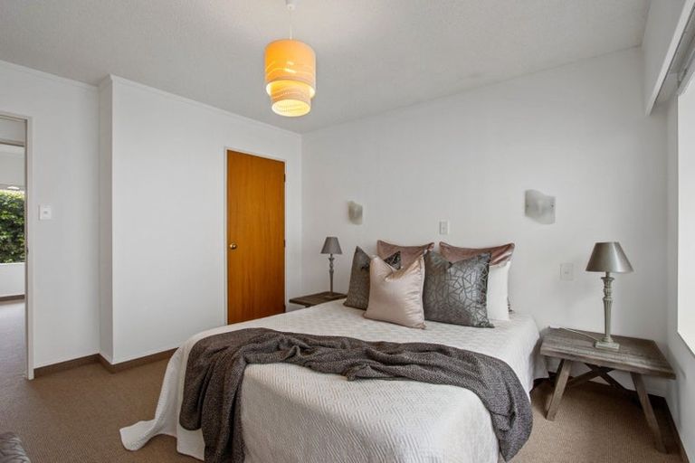 Photo of property in 477 Marine Parade, Napier South, Napier, 4110