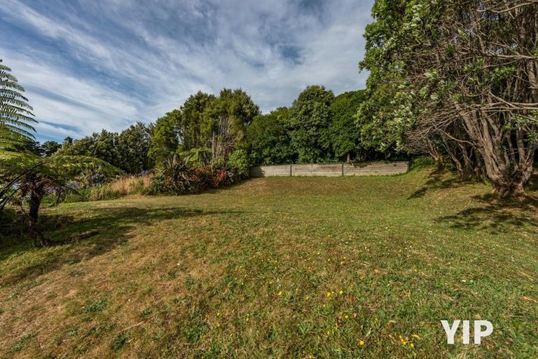 Photo of property in 36 Arapiko Street, Johnsonville, Wellington, 6037