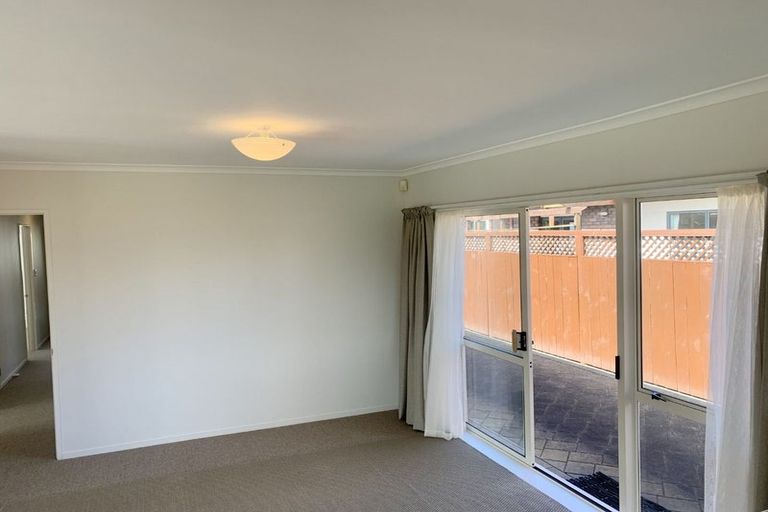 Photo of property in 8 Caesar Roose Drive, Glenview, Hamilton, 3206