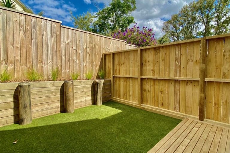 Photo of property in 38/125b Metcalfe Road, Ranui, Auckland, 0612