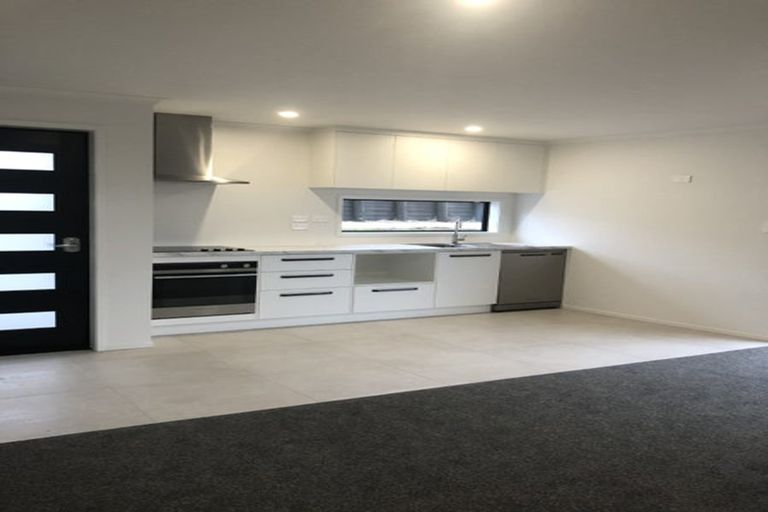 Photo of property in 23 Drower Glen, Flagstaff, Hamilton, 3210