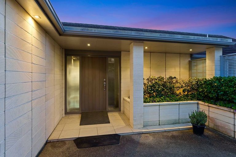 Photo of property in 7 Matata Place, Waikanae, 5036