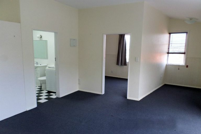 Photo of property in 32 Buckingham Street, Melrose, Wellington, 6023