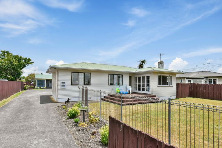 Photo of property in 26 Cosgrave Road, Papakura, 2110