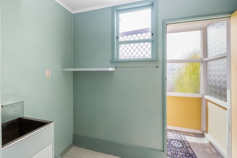 Photo of property in 2/24 White Street, Taradale, Napier, 4112