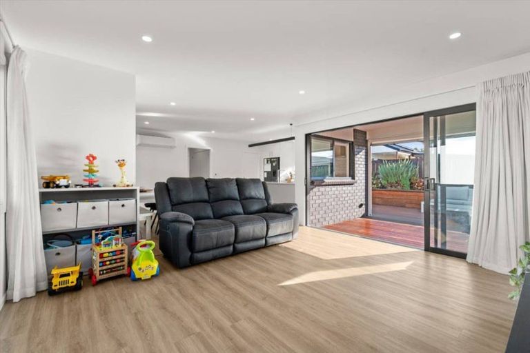 Photo of property in 2a Slater Place, Te Puke, 3119