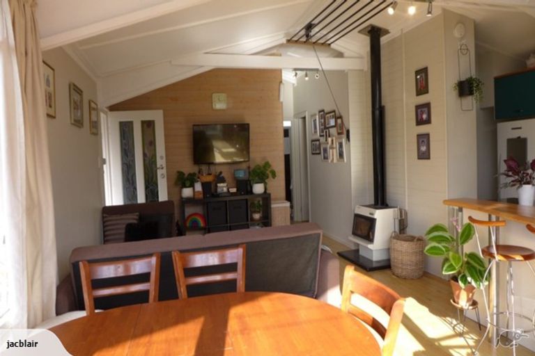 Photo of property in 64 Bays Road, Orere Point, Papakura, 2585