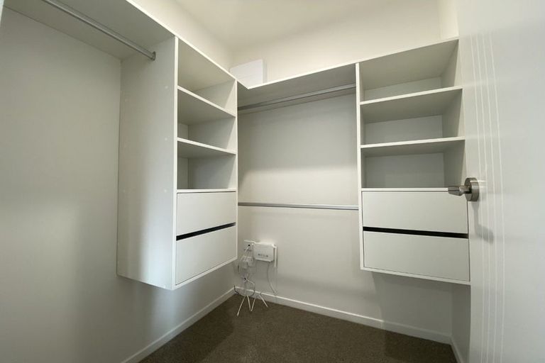 Photo of property in 16b Cardiff Road, Pakuranga, Auckland, 2010