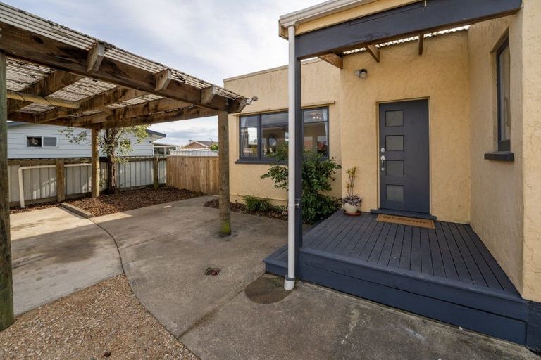 Photo of property in 1/8 Parkers Road, Tahunanui, Nelson, 7011