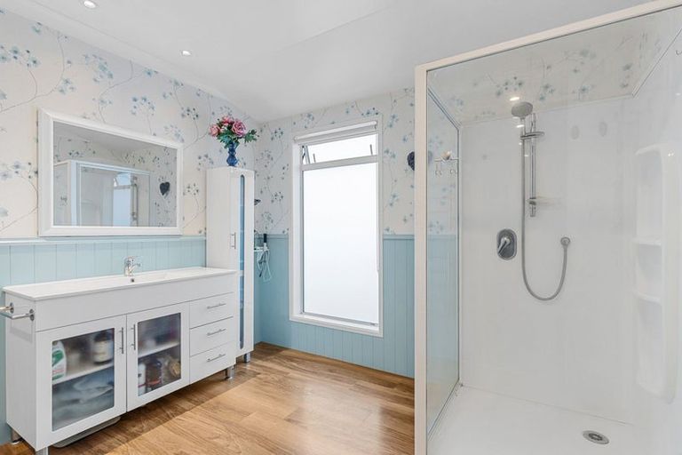 Photo of property in 11 School Road, Riverlands, Blenheim, 7274