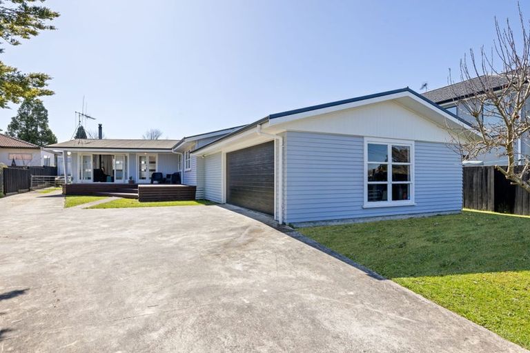 Photo of property in 21 Macdonald Road, Glenview, Hamilton, 3206