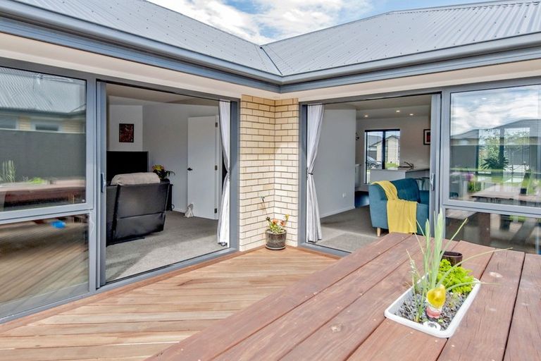 Photo of property in 7 Northmoor Boulevard, Rolleston, 7615