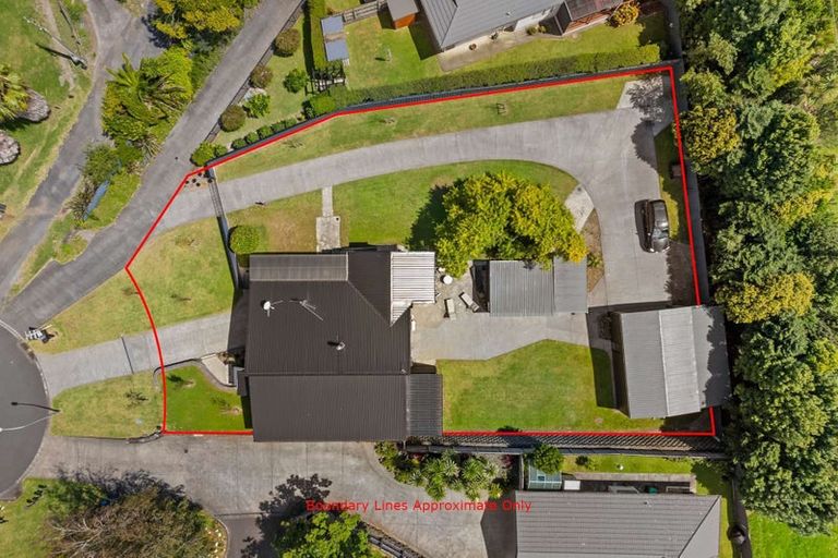 Photo of property in 16 Rossiter Avenue, Waiuku, 2123