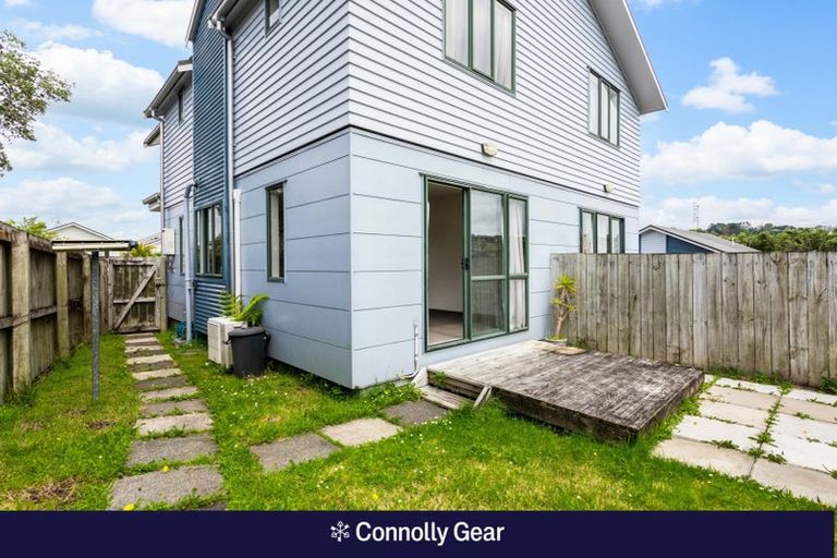 Photo of property in 2626/10 John Jennings Drive, Oteha, Auckland, 0632