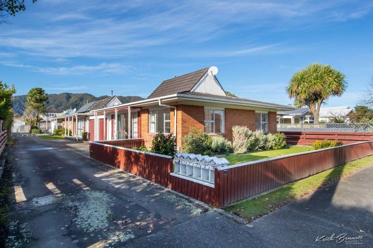 Photo of property in 4/14 Fuller Grove, Woburn, Lower Hutt, 5010