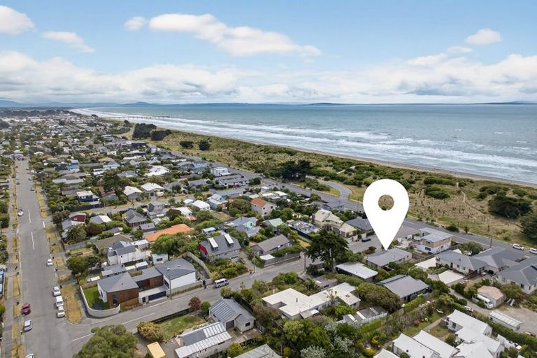 Photo of property in 3 Drake Street, New Brighton, Christchurch, 8061