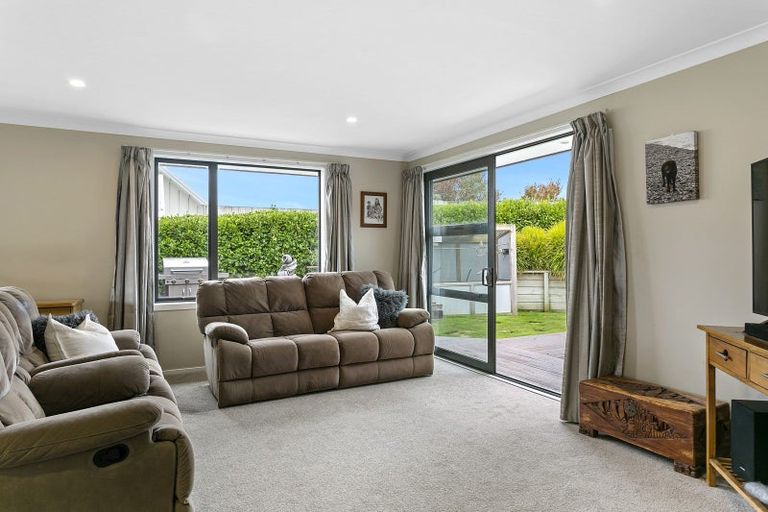 Photo of property in 3 Brompton Close, Richmond Heights, Taupo, 3330