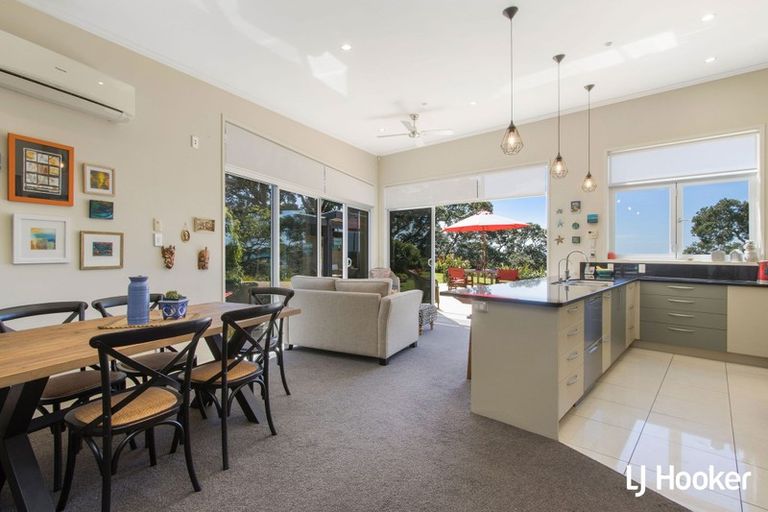 Photo of property in 153 Koutunui Road, Athenree, Katikati, 3177