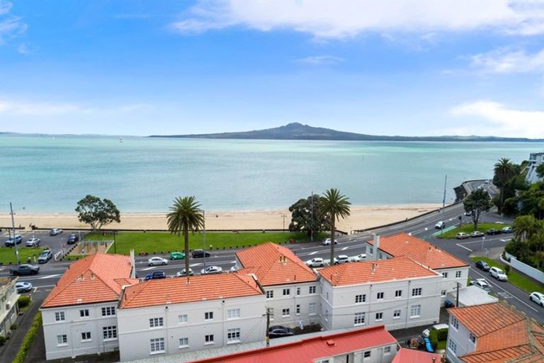 Photo of property in 105 Tamaki Drive, Mission Bay, Auckland, 1071