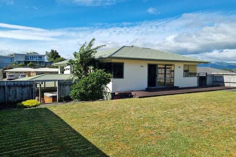 Photo of property in 83 Oranga Street, Westown, New Plymouth, 4310