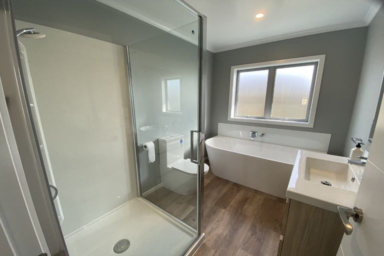 Photo of property in 9 Takapo Grove, Kelson, Lower Hutt, 5010