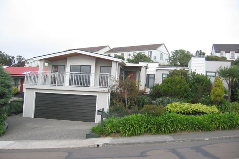 Photo of property in 86 Cunliffe Street, Churton Park, Wellington, 6037