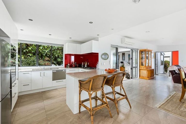 Photo of property in 23 Brampton Road, Snells Beach, 0920