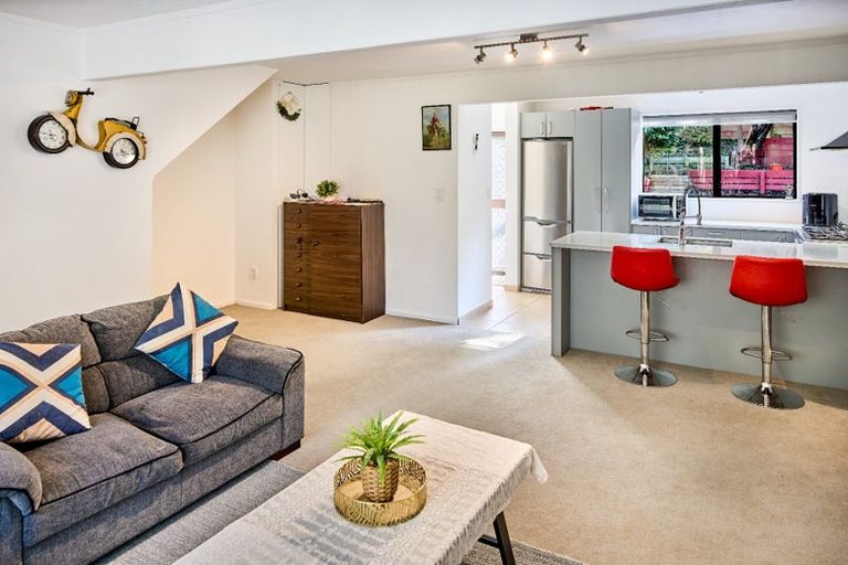 Photo of property in 59 Spinnaker Drive, Whitby, Porirua, 5024